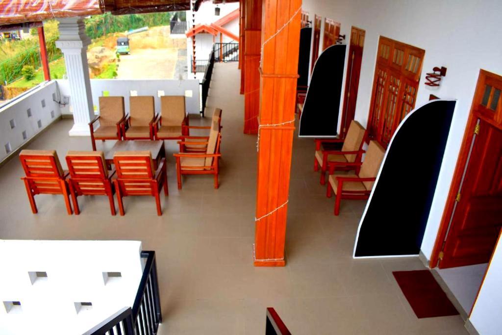 Nature First Hotel นูวาราเอลิยา ภายนอก รูปภาพ